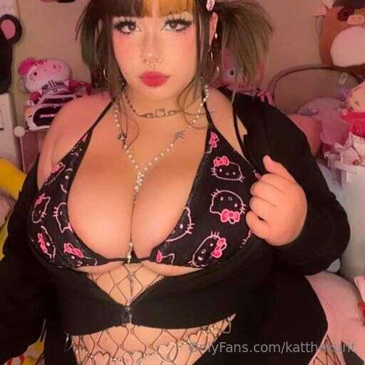 Tbh, I’m born to motorboat.🤭