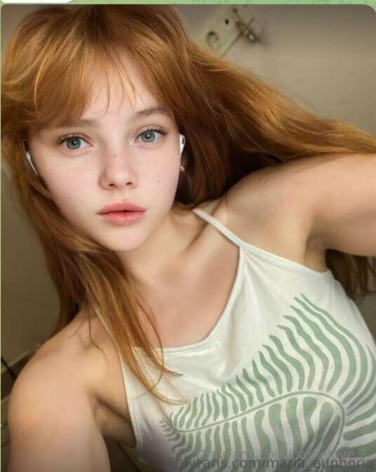 ## SEXY  @maria_euphoria 😈😈😈

 Her tight pink pussy will mak..