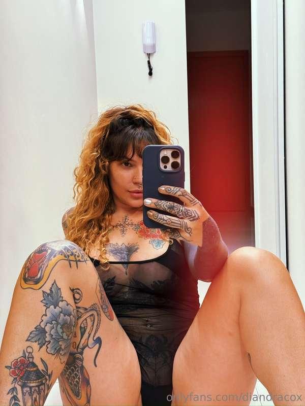 Have a full frontal for your Sunday ;)