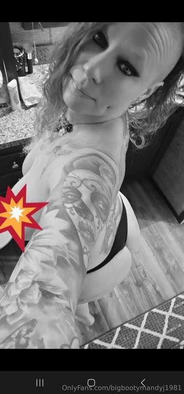 Don't forget to check out my VIP @bigbootymandyj1 everything..