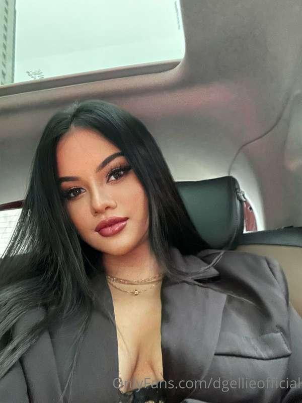𝐂𝐚𝐧 𝐲𝐨𝐮 𝐫𝐚𝐭𝐞 𝐦𝐲 𝐦𝐚𝐤𝐞𝐮𝐩 𝐟𝐫𝐨𝐦 𝟏-𝟏𝟎? 🖤😍
𝐉𝐮𝐬𝐭 𝐜𝐨𝐦𝐦𝐞𝐧𝐭 𝐝𝐨𝐰𝐧 𝐛𝐞𝐥𝐨𝐰..