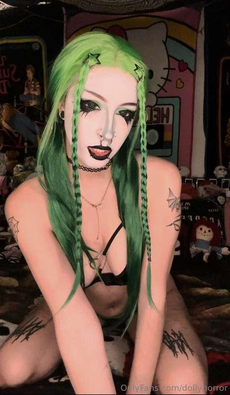Hai! If any of you can help me out w paying my therapy bill ..