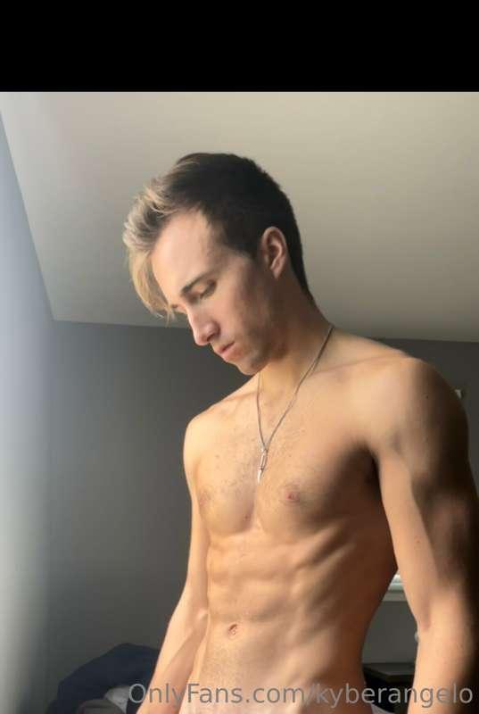 Definitely not looking at my dick 😌