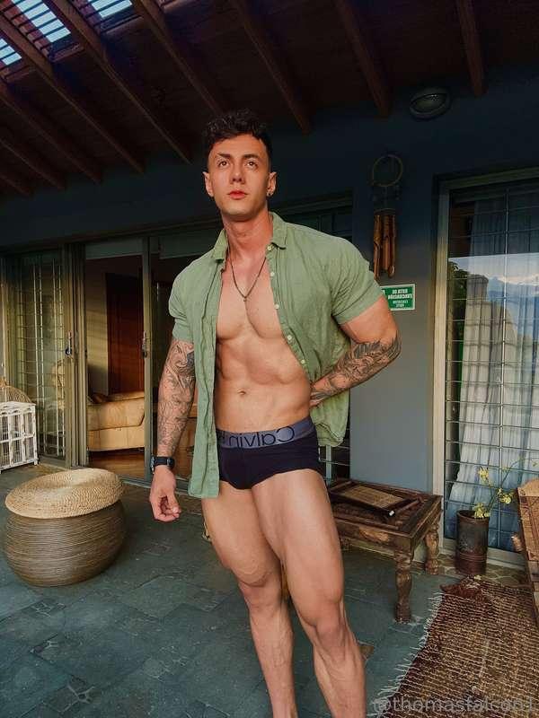 Let's make your fantasy come true👅💪😈