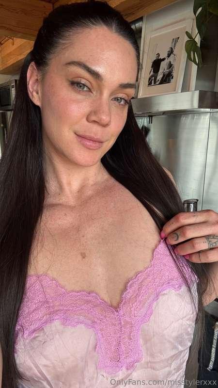 I've been a nasty girl 😈 wanna see what I did this time? unl..