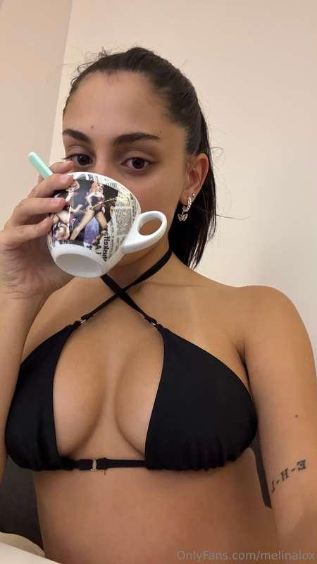 coffee, tea or me? 🫣