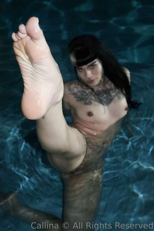 My feet on your face 💦