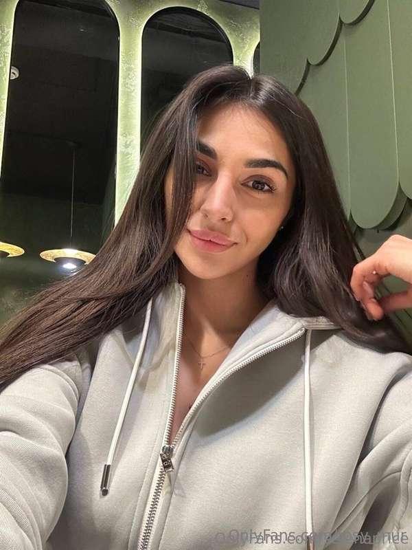 𝐅𝐑𝐄𝐄𝐄 𝐒𝐔𝐁𝐒𝐂𝐑𝐈𝐏𝐓𝐈𝐎𝐍 🟢CLICK HERE - @rosy_mur🟢 This cutie is on..