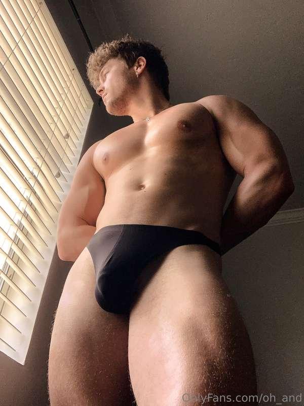 Raunchiest video yet 🫠 Jerking off in front of the window. S..