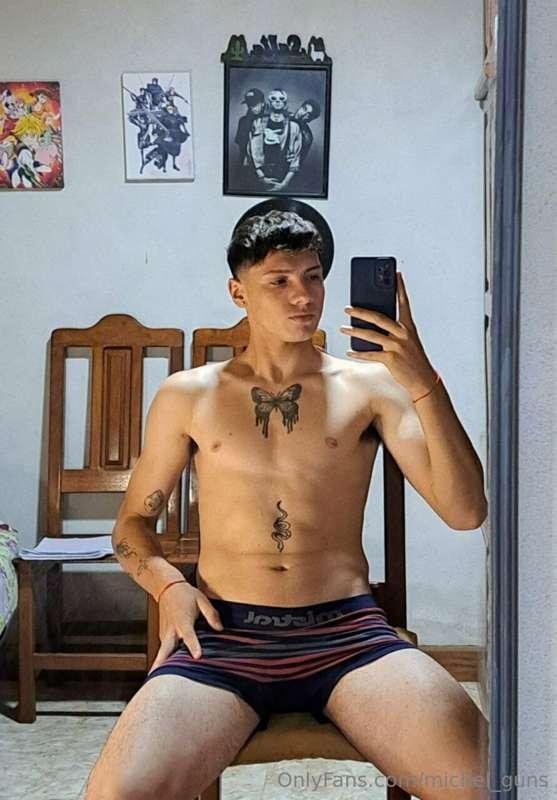 😈 @Jc_king 😈

I want you to find out how far I can go love, ..