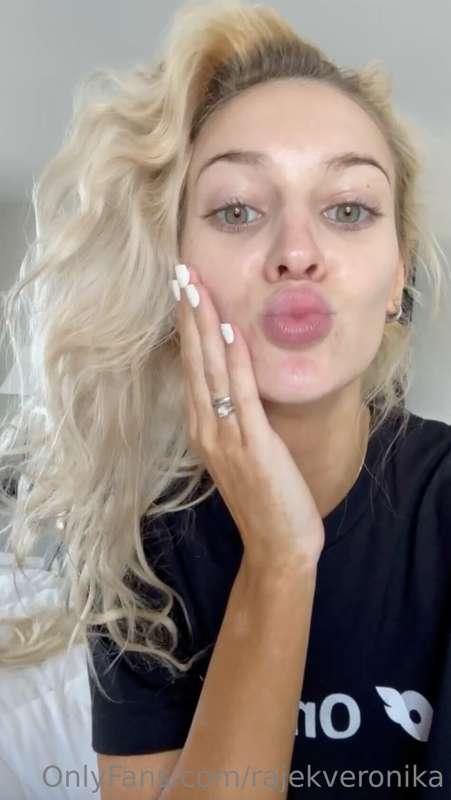 kiss me?