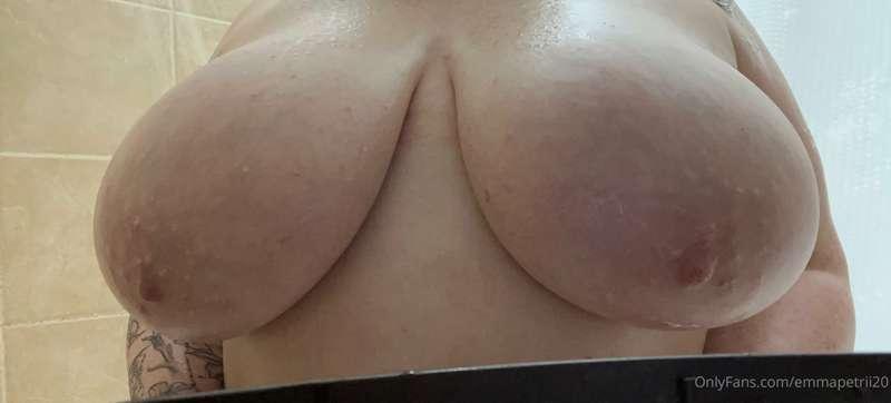 Whoever likes the most posts today will get a freebie