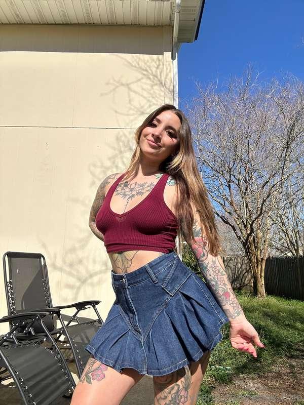 Unlock to see up my skirt 