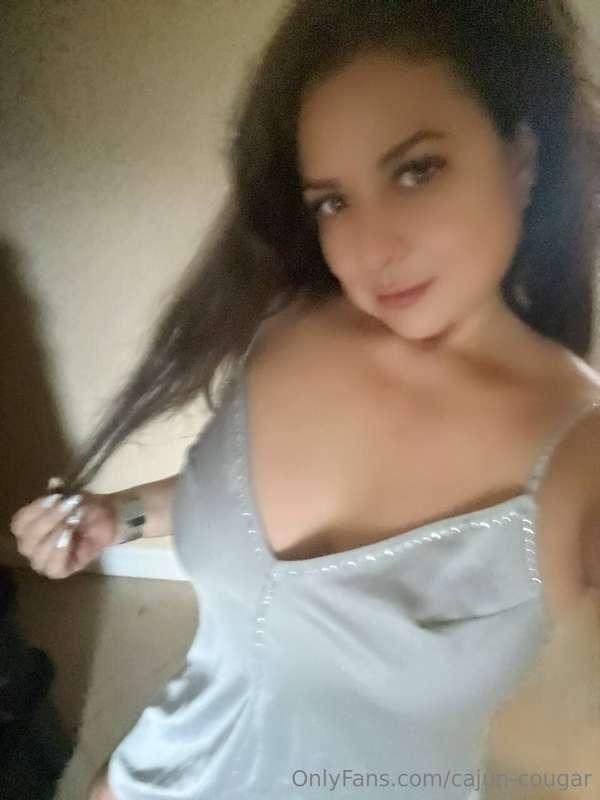 A little mystery keeps things interesting. 🤭✨