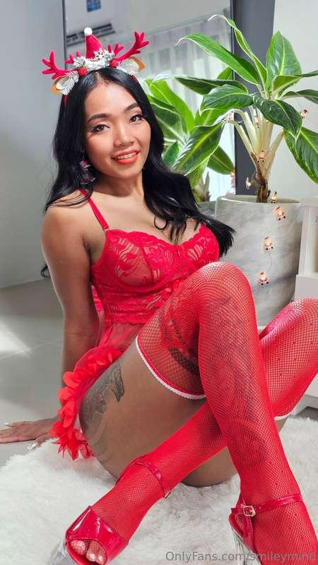 Did you know Santa has a 10th reindeer? Yep, it’s me 😋How do..