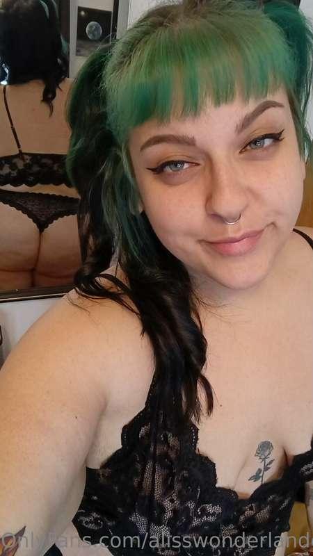 Feeling so cute today , am i daddy 🥹🥰 ?