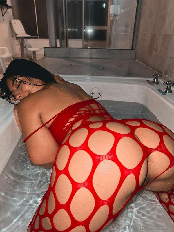 thaliarestrepo image #0