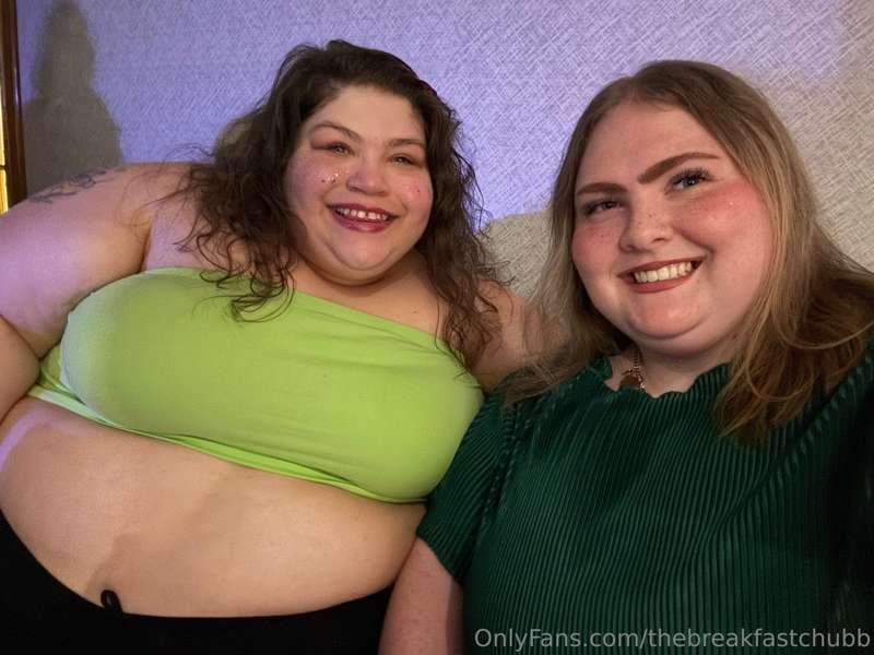 What’s better than one hot fat babe? TWO👯😍 Spending the week..