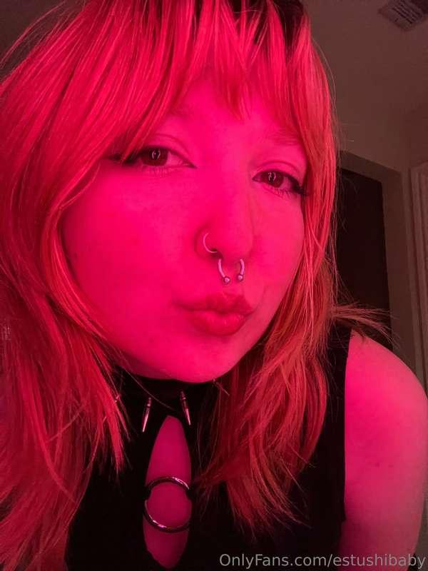 death grips tn :))) you want to send me money for drinkies 🌀..