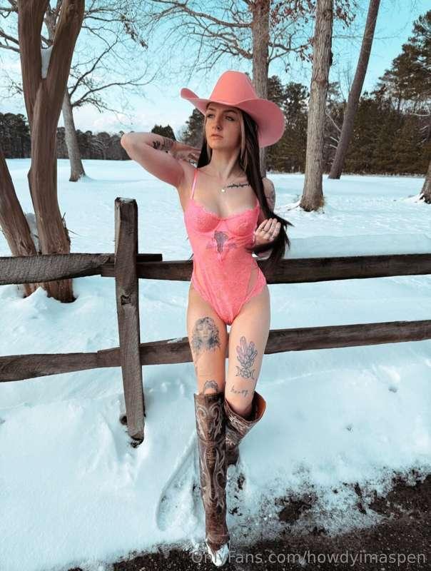 Howdy darlin’ 🩷My VIP no PPV page is only $4.99/month! 😉 