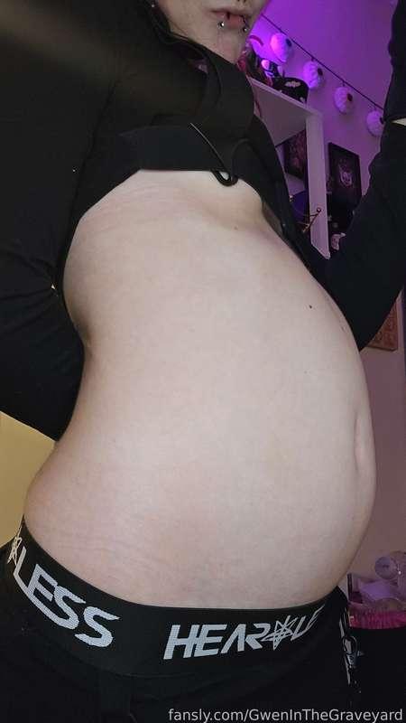 gweninthegraveyard image #15