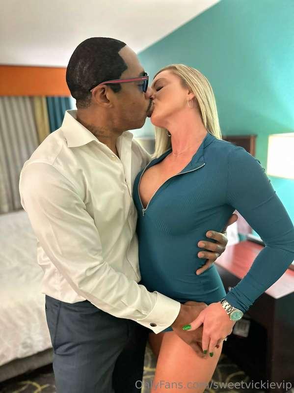 sweetvickievip image #3