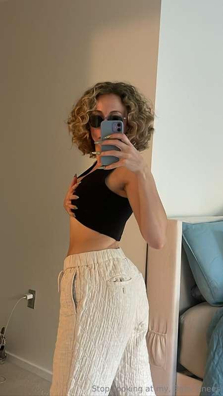 Do these pants make my butt look big?