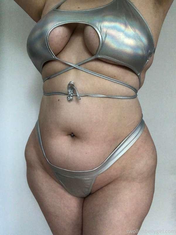 swollenbellygirl image #0