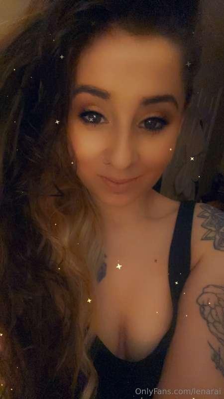 Fucking hate Mondays 
But hope you’ve a good one lol 
😘 tips..