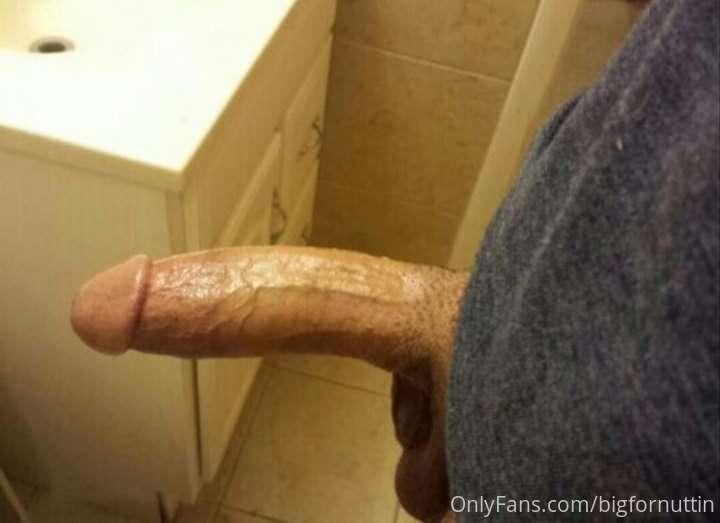 I always wake up with morning woods! 🍆 🤦‍♂️🤷‍♂️