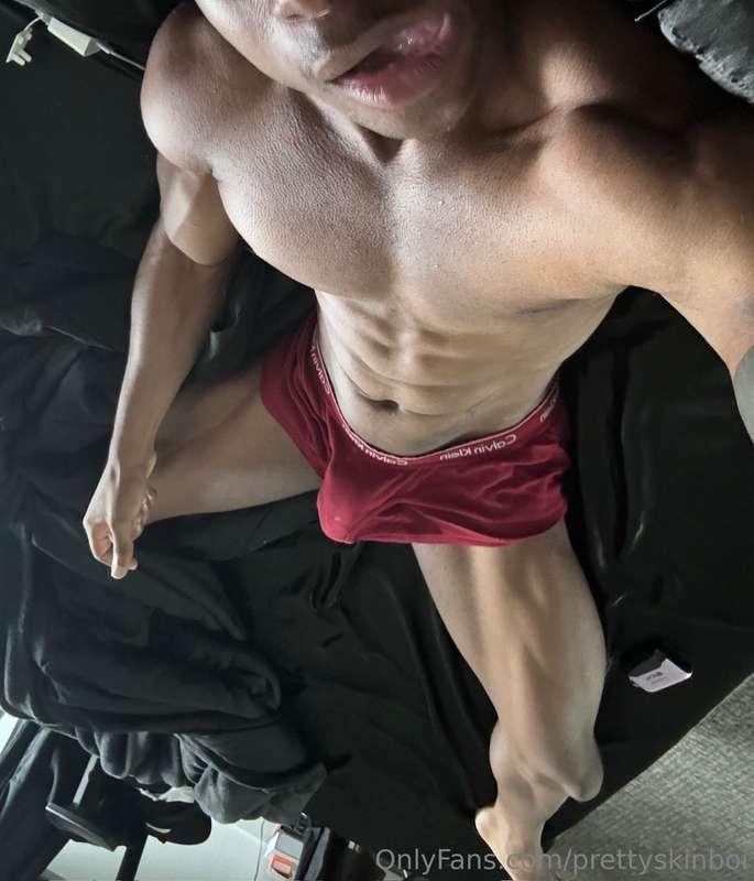 prettyskinboi main image