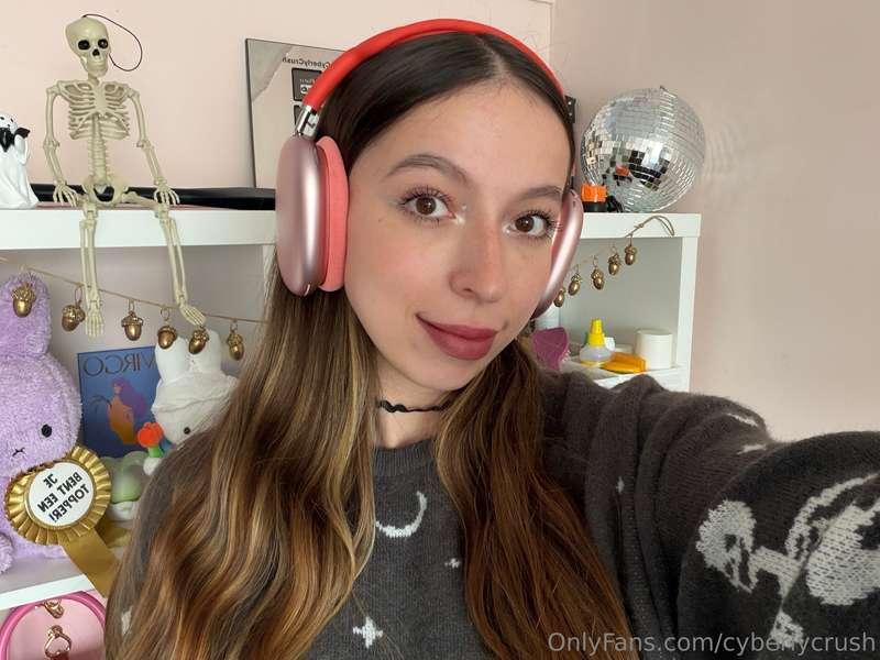 Only answering spicy questions today 👀 ask away