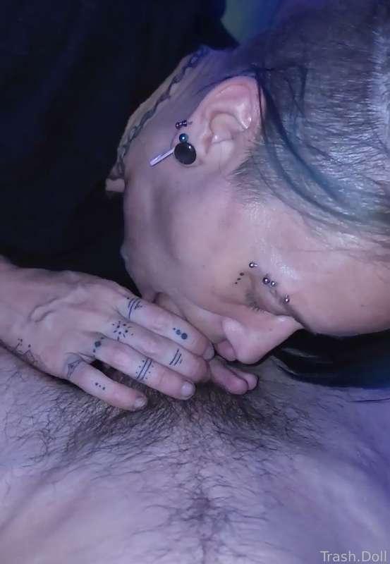 trashdoll image #0