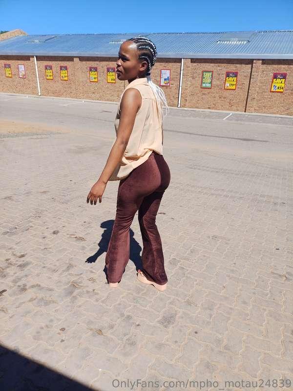 Booty🍑🫦Calls🍆