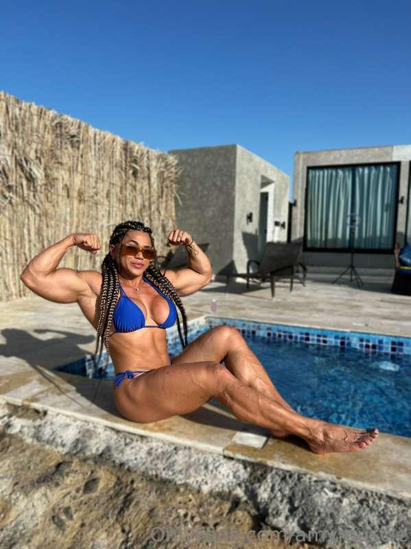 Beach Bod in full effect 💪🏻💪🏻💪🏻