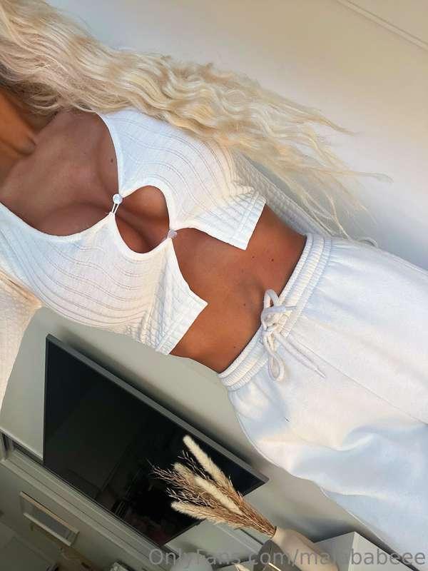 So horny today 💦