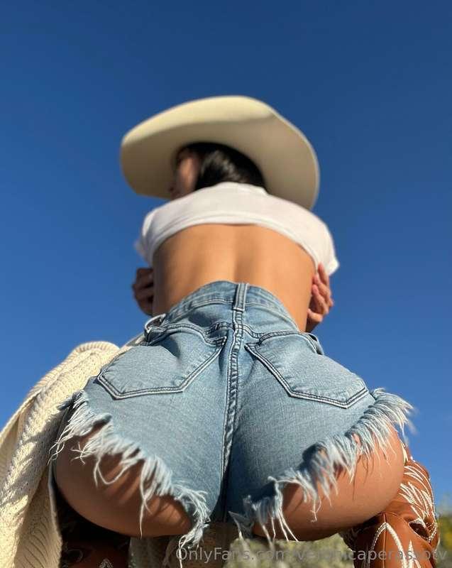 I love (dressing as a) cowgirl 🤠 