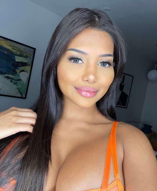 do u ever fantasize about me??🥰