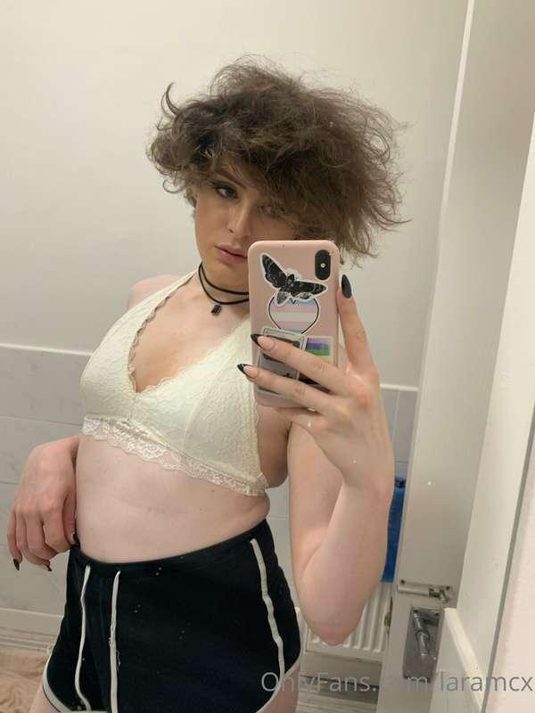 This heat… just makes me wanna get freaky. 🥵🥵🥵