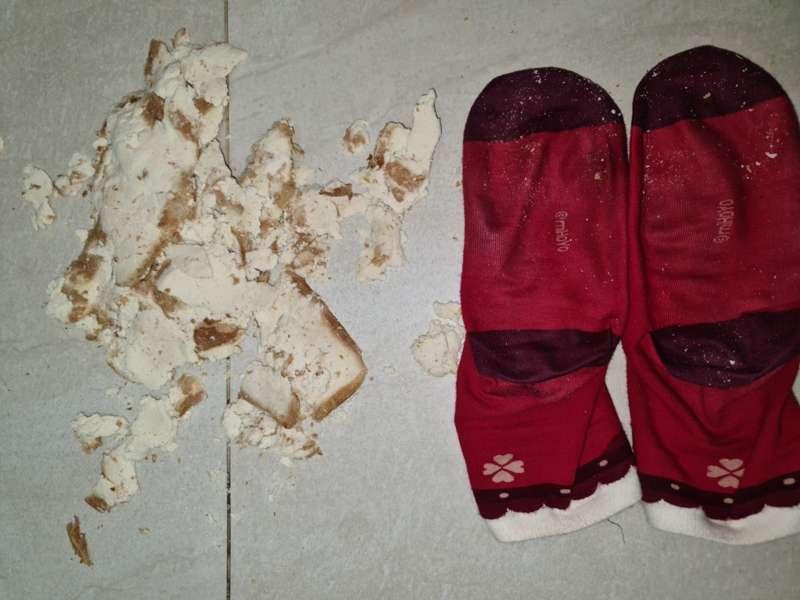 Dirty Klee Socks & Bread
