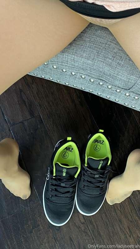 New shoes and up skirt pic.