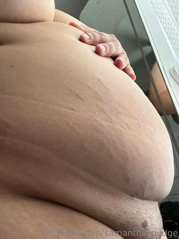 Bare skin bearing some tiger stripes 🐯😛