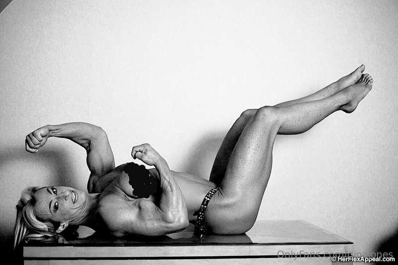 ginajones image #3