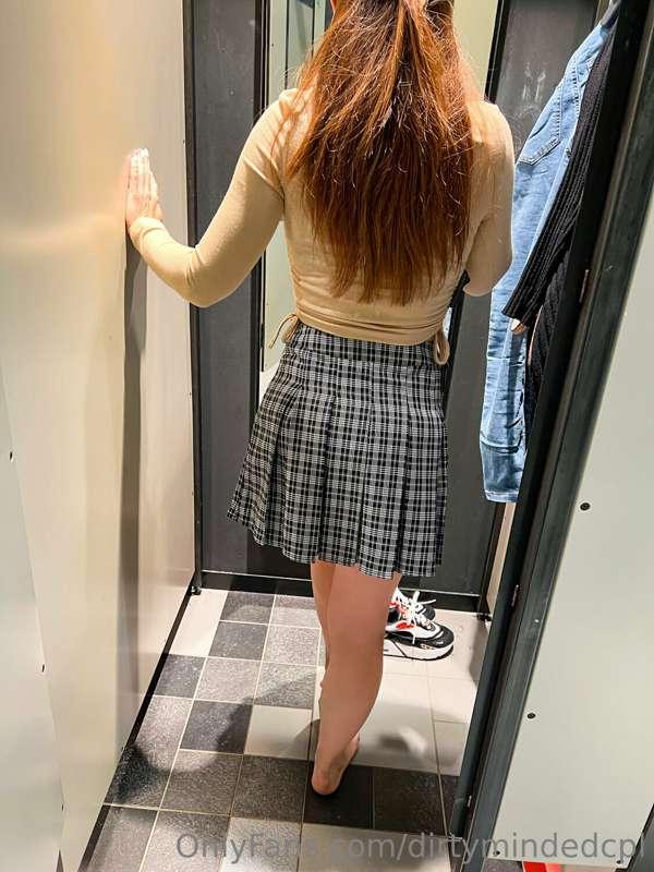 Do you like this school skirt on me? 🤭👩🏻‍🏫📚