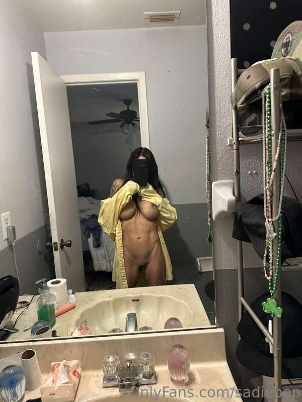 My tiny body in a yellow long sleeve #yellow