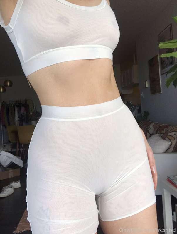 Vaccine outfit 🌟 g/g stuff coming tomorrow