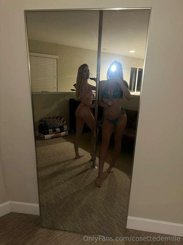 TWO IS BETTER THAN ONE 💖🥰😍💗💞 CUM UNLOCKK 🚨💘💞😊 