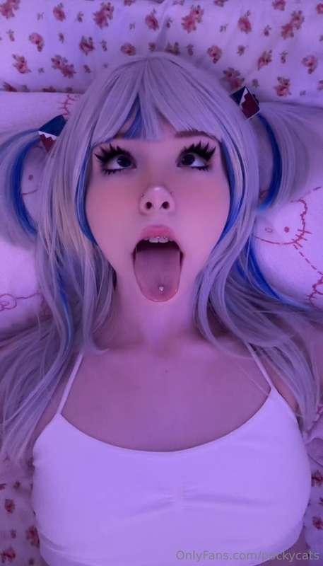 only thing missing here is cum dripping out of my mouf :3 