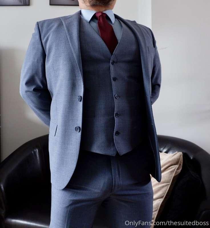 thesuitedboss image #2