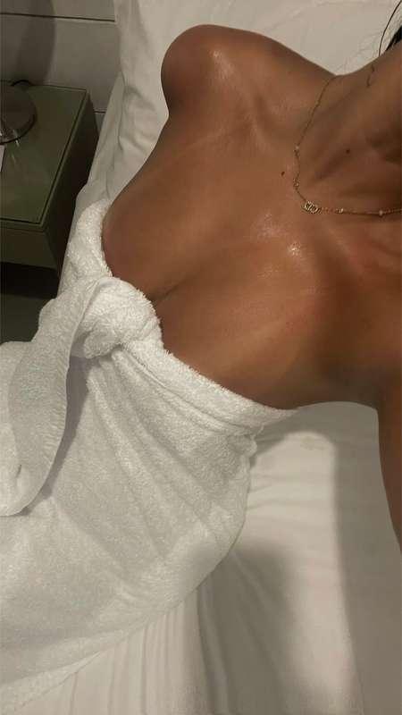 😏
